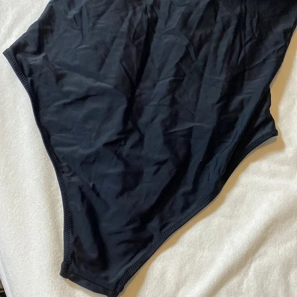 Cupshe Black One Piece Swimsuit - Picture 7 of 12